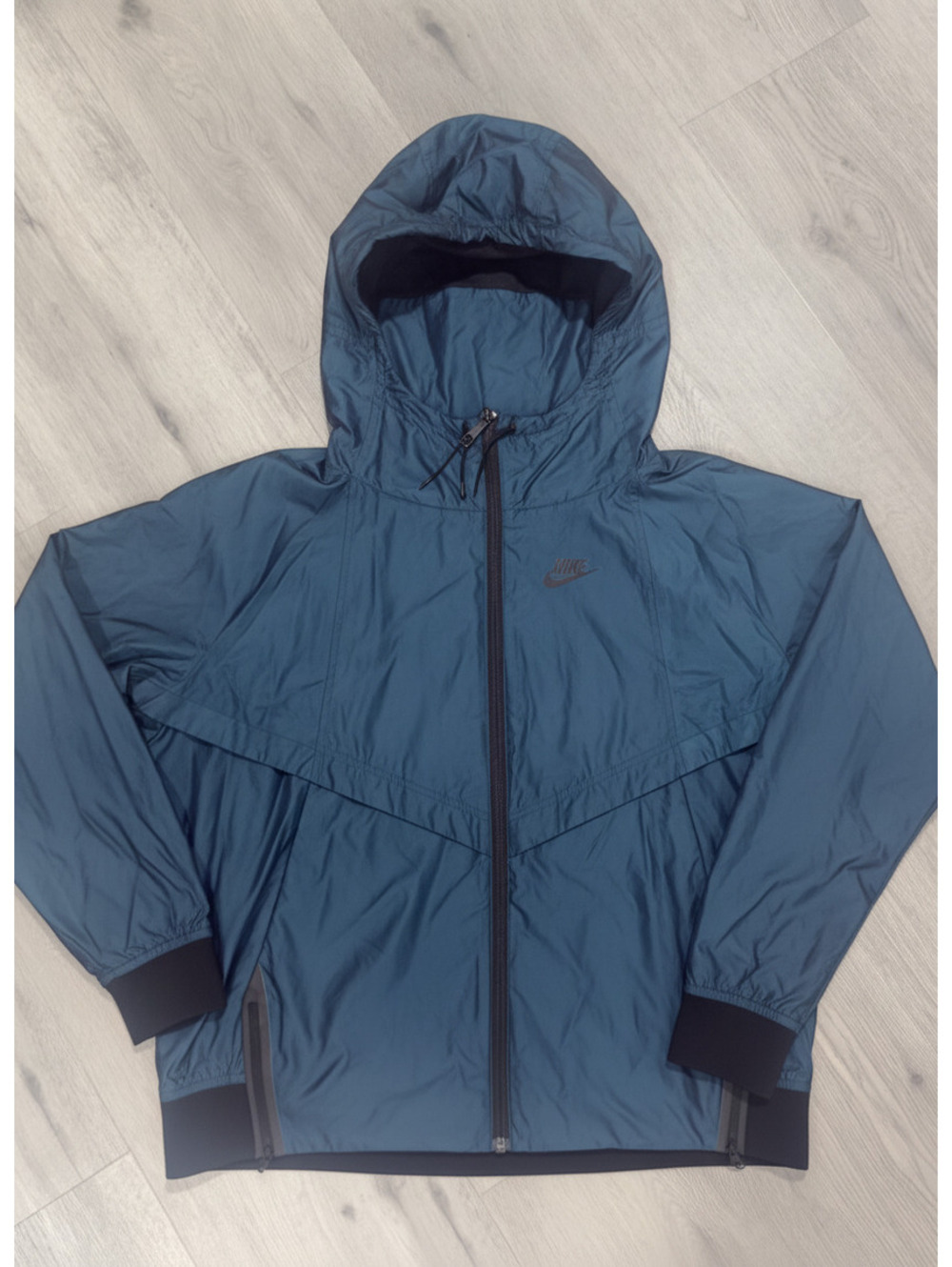 Nike Women’s Jacket Windbreaker Hooded Zipper Blue XL